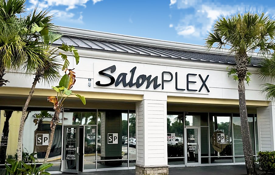 The SalonPLEX building at Freedom Square, with the Main Entrance on the left.